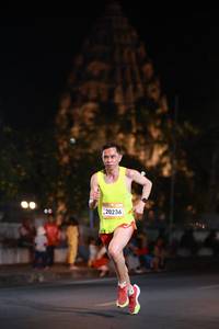 BIB: 20236
                            <button type="button" onclick="openModal(22947725)" class="btn btn-primary btn-sm float-right btn-popup" data-toggle="modal" data-target=".modal-high-quality">
                        <i class="fas fa-shopping-cart"></i> Add to Cart
                    </button>
                                            <button type="button" onclick="isThisMe(22947725, true)" class="btn btn-success btn-sm float-right btn-popup btn-isme hidden" data-toggle="tooltip" data-placement="bottom" title="นี่คือรูปของคุณใช่ไหม คลิกที่นี่เพื่อเอาเข้าอัลบั้ม">
                        <i class="fas fa-plus"></i> Add to album
                    </button>
                    <button type="button" onclick="isThisMe(22947725, false)" class="btn btn-warning btn-sm float-right btn-popup btn-isnotme hidden">
                        <i class="fas fa-ban"></i> Remove from album
                    </button>